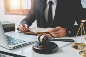 How To Find a Trial Lawyer